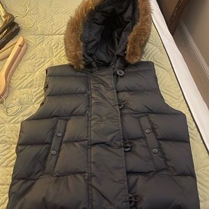 Gap XS woman’s fur hood vest. Barely worn.